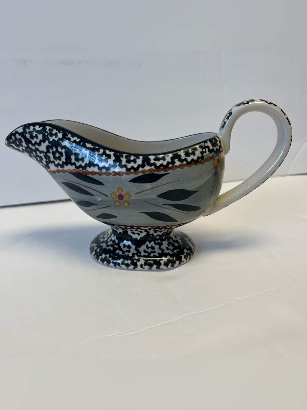 Temp-tations Old World Floral Gravy Boat 9 oz Ceramic Oven Microwave Safe